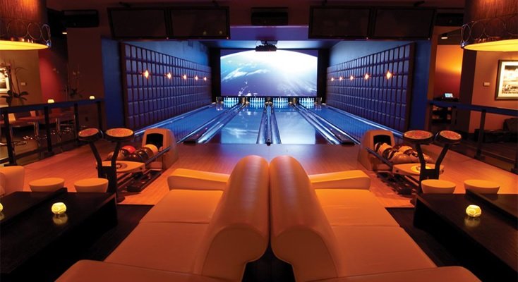 Lucky Strike LA Live Luxe Lounge